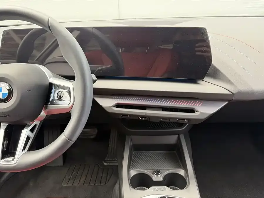 BMW 2 Series BMW 2 Series 2025 225L M Sports Package 2025 — миниатюра 4