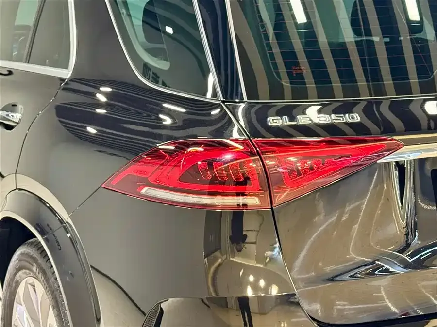 Mercedes-Benz GLE (Imported) Mercedes-Benz GLE (Imported) 2022 GLE 350 4MATIC Fashion Model 2022 — миниатюра 3