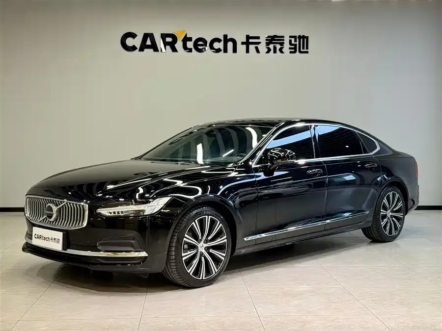 Volvo S90 2024 B5 Zhiyuan Luxury Edition 2024 — фото 1, купить с доставкой в Москву