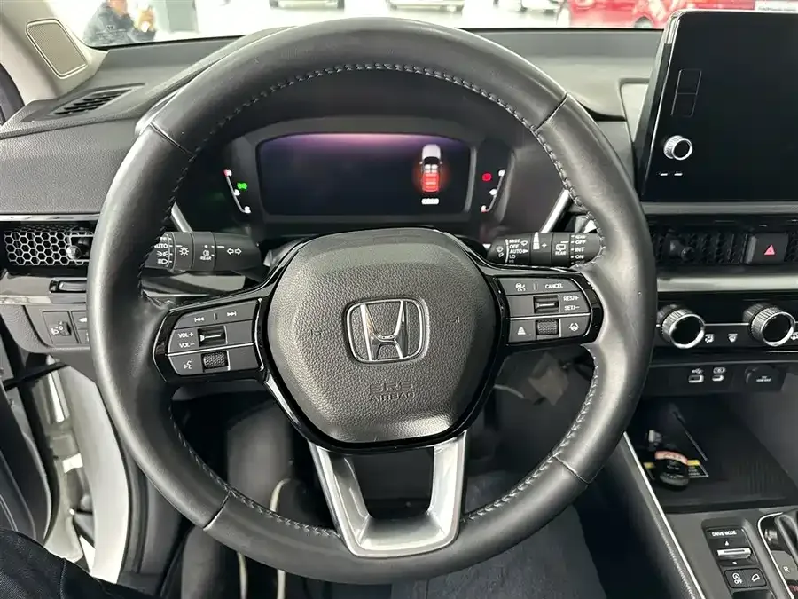 Honda CR-V 2023 240TURBO 2WD Premium Edition 7 Seaters 2022 — миниатюра 3