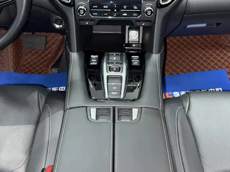 Honda UR-V 2020 370TURBO 4WD Premium Edition 2023 — миниатюра 3