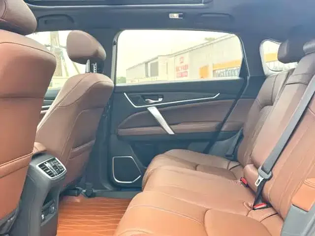 Honda UR-V 2020 370TURBO 4WD Premium Edition 2023 — миниатюра 5