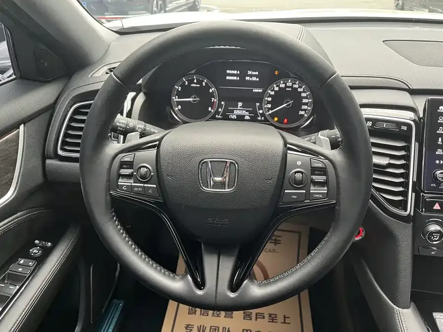 Honda UR-V 2020 370TURBO 4WD Premium Edition 2023 — миниатюра 3
