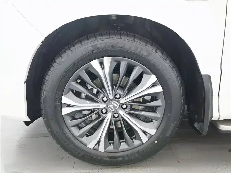 Honda UR-V 2020 370TURBO 2WD Elegant Edition 2022 — миниатюра 5