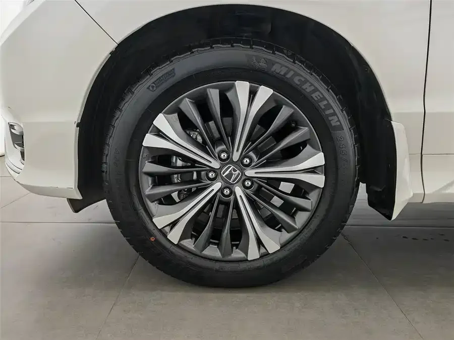 Honda UR-V 2020 370TURBO 2WD Elegant Edition 2023 — миниатюра 5