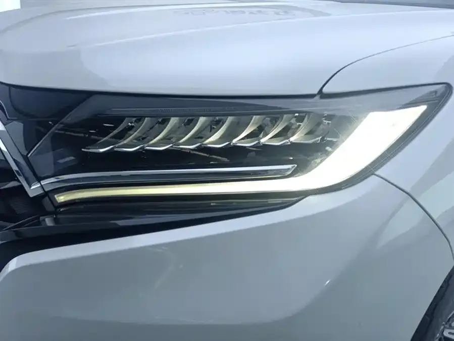 Honda UR-V 2020 370TURBO 2WD Elegant Edition 2023 — миниатюра 2