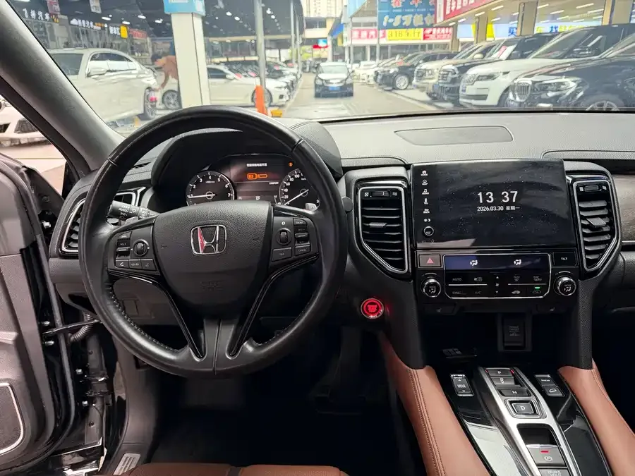 Honda UR-V 2023 370TURBO 2WD Elegant Edition 2023 — миниатюра 4