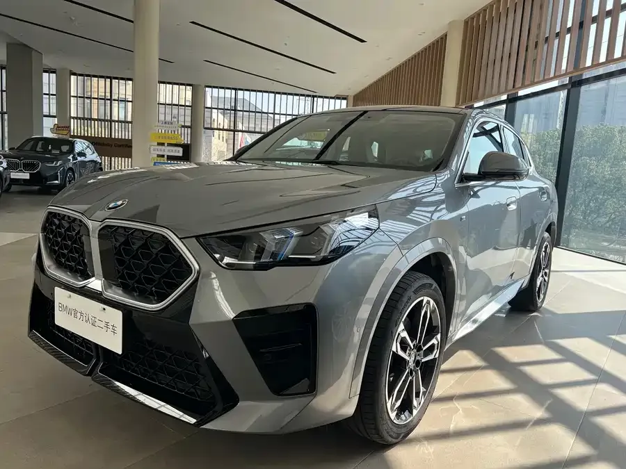 BMW X2 2025