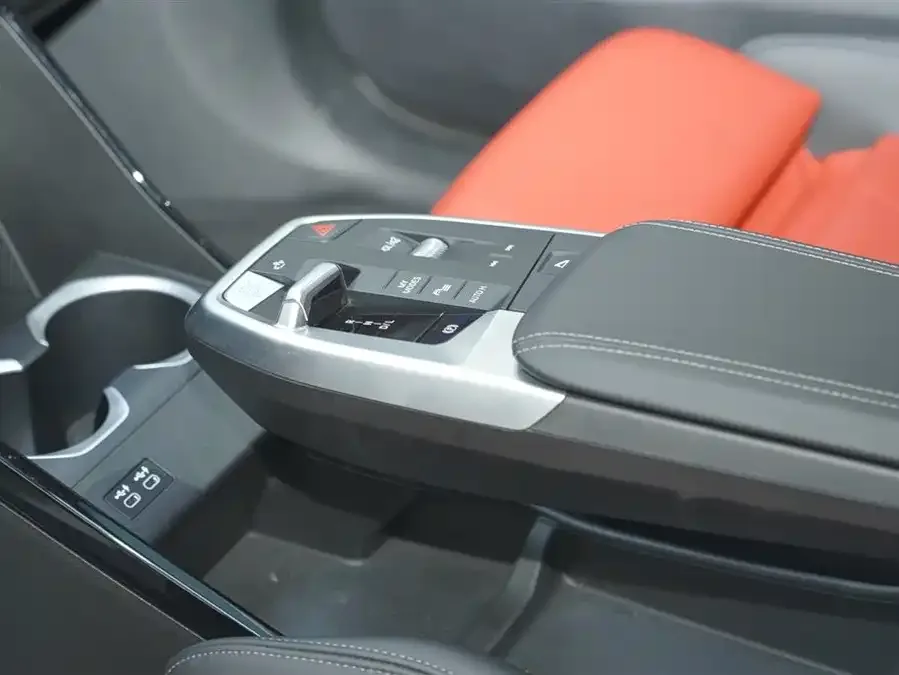 BMW X2 BMW X2 (Imported) 2024 sDrive25i M Sports Package 2025 — миниатюра 4