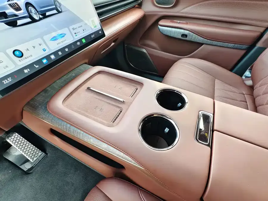 GAC Trumpchi Haobo Haobo HL Haobo HL 2025 facelift 350 Max six-seat LiDAR version 2025 — миниатюра 4