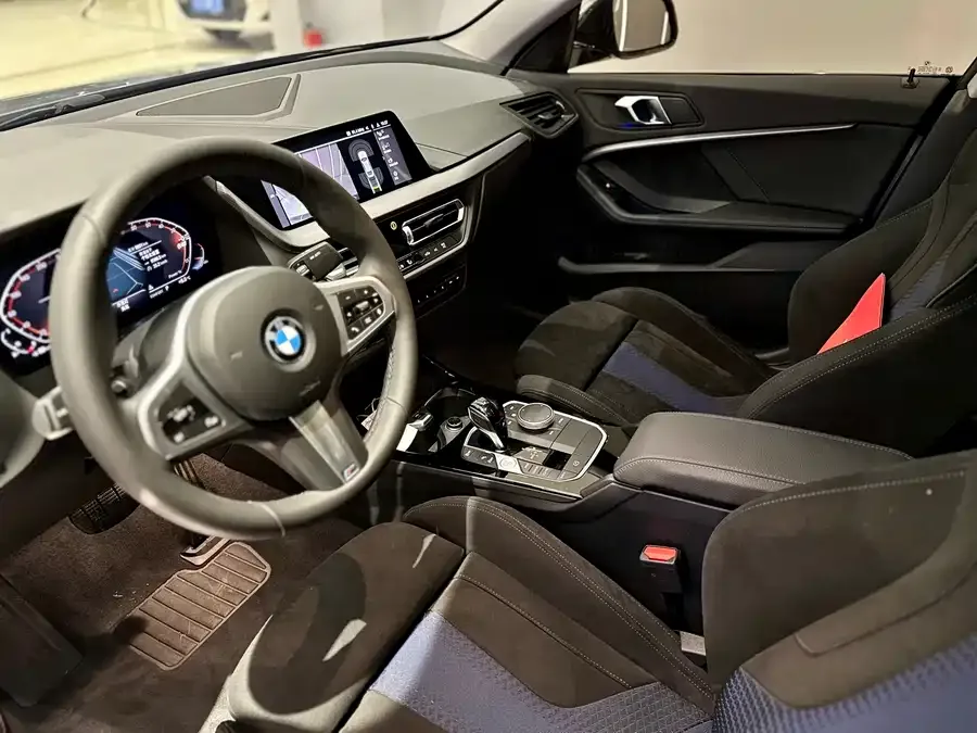 BMW 2 Series BMW 2 Series (Imported) 2023 225i 4-Door Coupe M Sport Night Edition 2024 — миниатюра 4