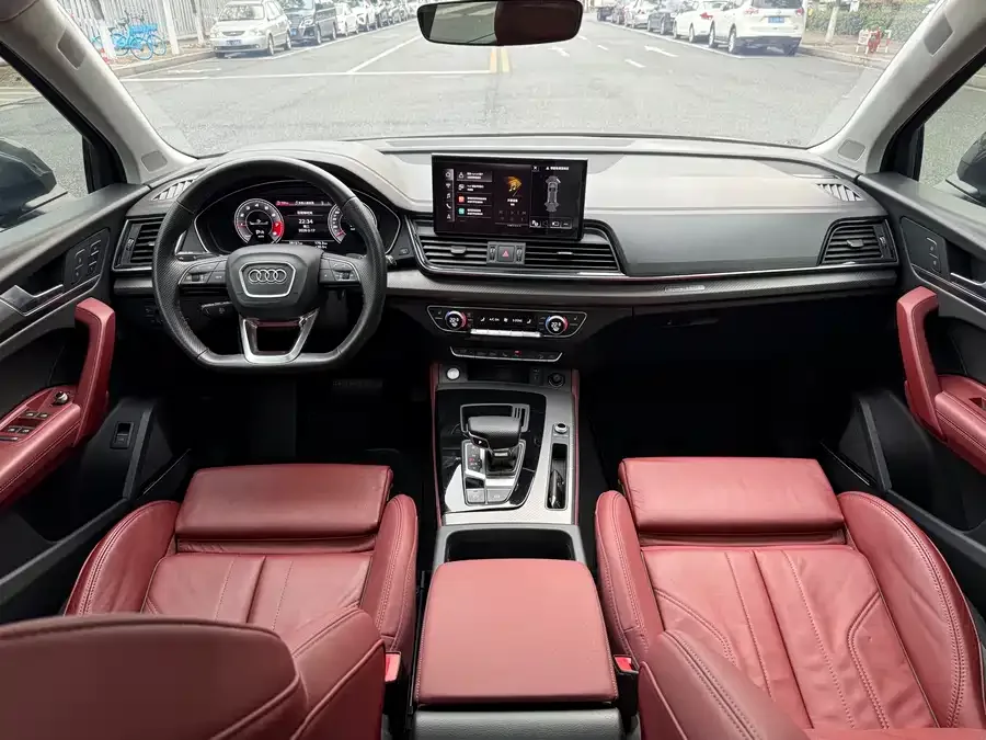 Audi Q5L 2022 facelift 45T luxury and dynamic model 2022 — миниатюра 4
