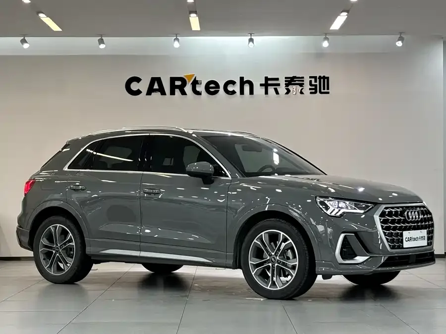 Audi Q3 2024 40 TFSI Fashion Dynamic Edition 2024 — миниатюра 3