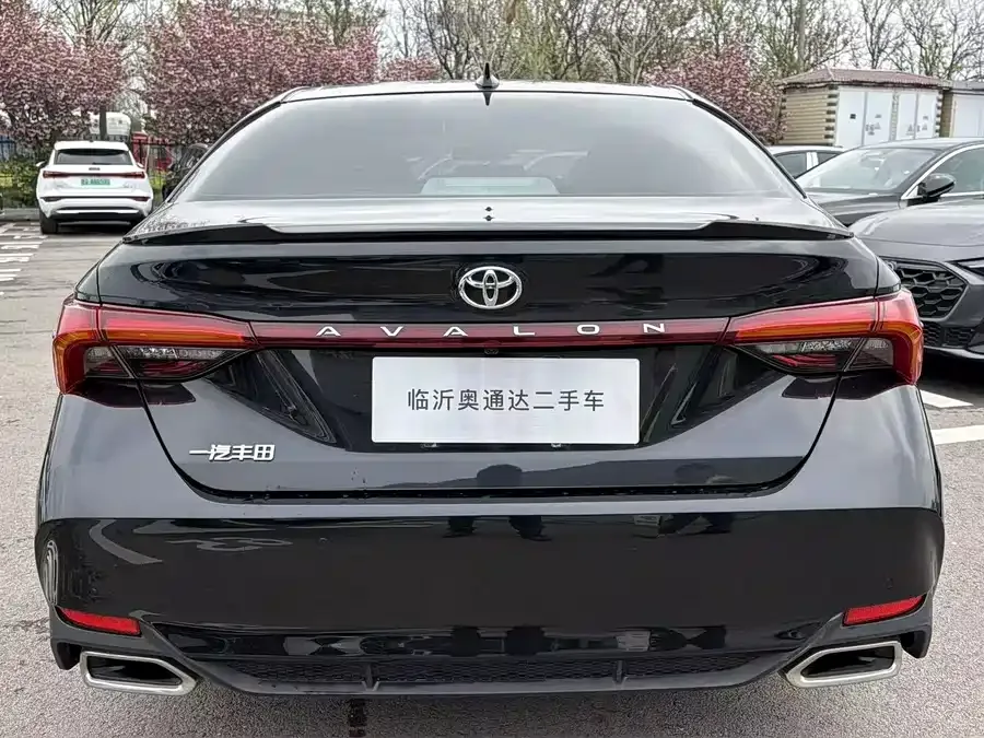 Toyota Avalon Avalon 2023 2.5L Luxury Edition 2024 — миниатюра 5