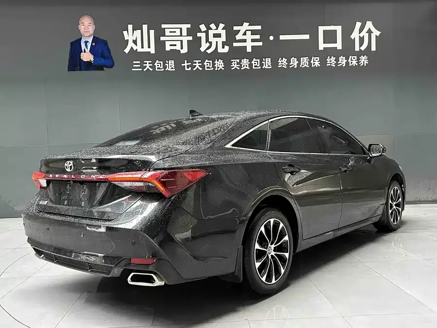 Toyota Avalon Avalon 2023 2.0L Premium Edition 2024 — миниатюра 4