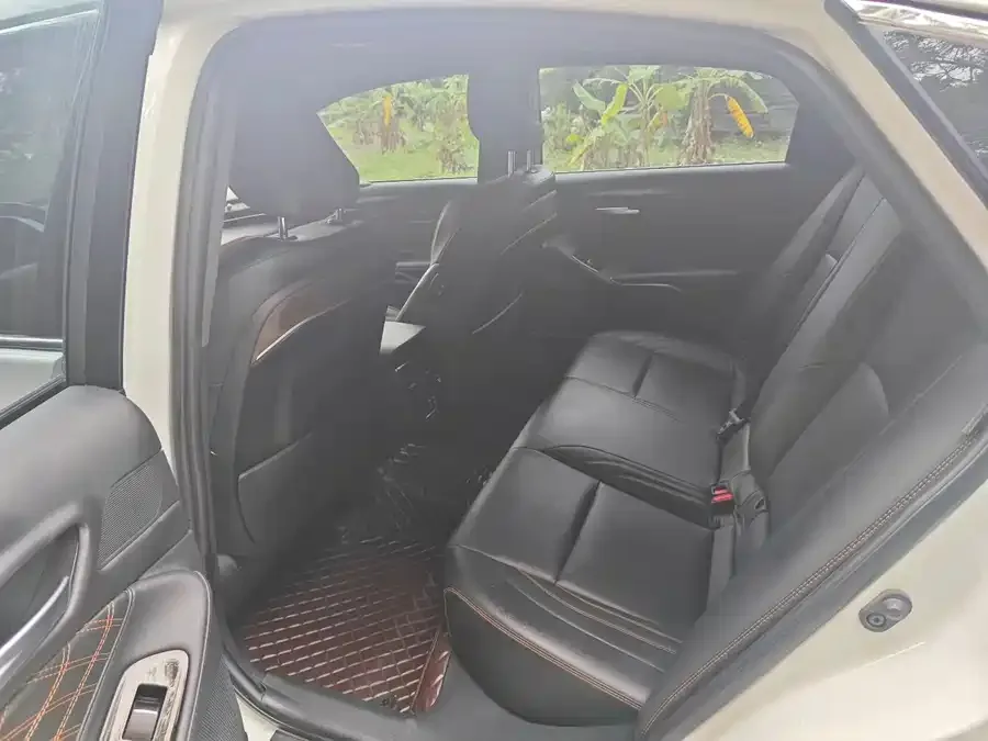 Toyota Avalon Avalon 2024 2.0L Premium Edition 2024 — миниатюра 2