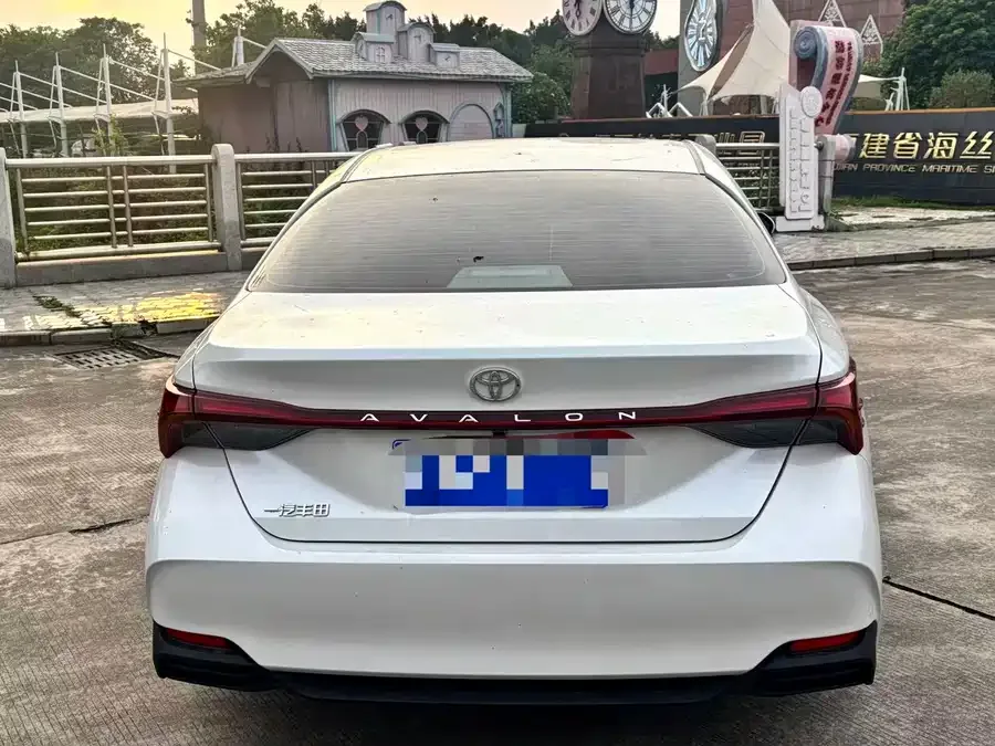 Toyota Avalon Avalon 2024 2.0L Progressive Edition 2024 — миниатюра 2
