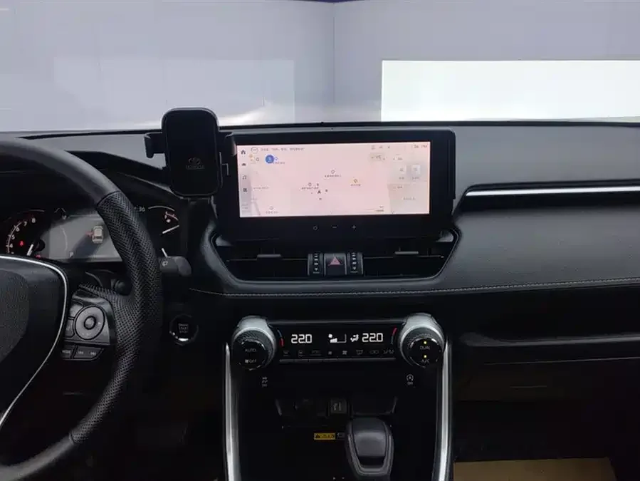 Toyota RAV4 RAV4 Rongfang 2023 2.0L CVT 2WD Fashion Edition 2024 — миниатюра 4