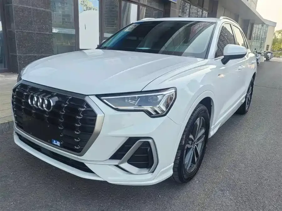 Audi Q3 2022