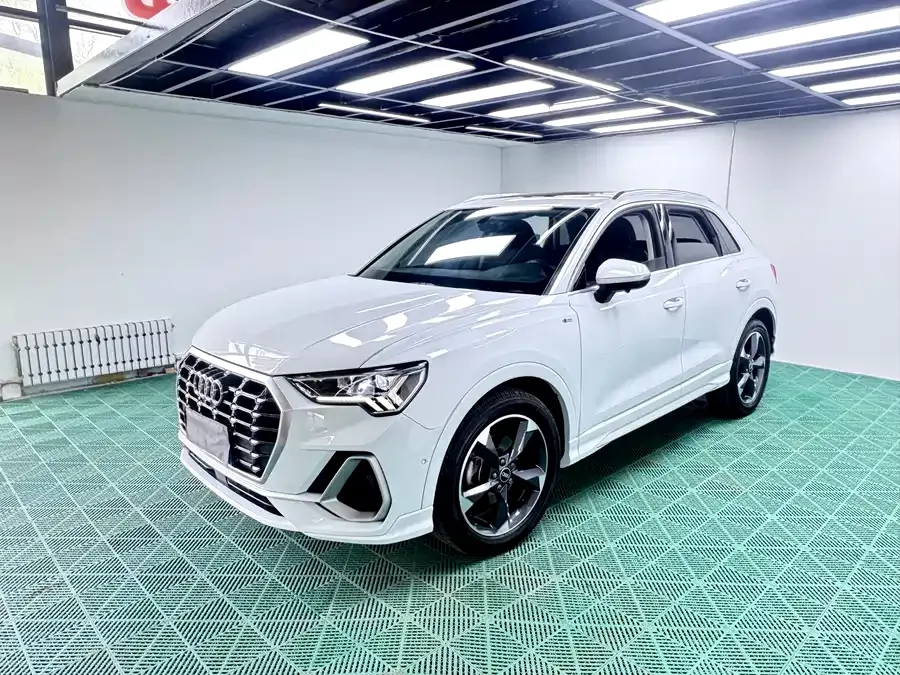 Audi Q3 2022
