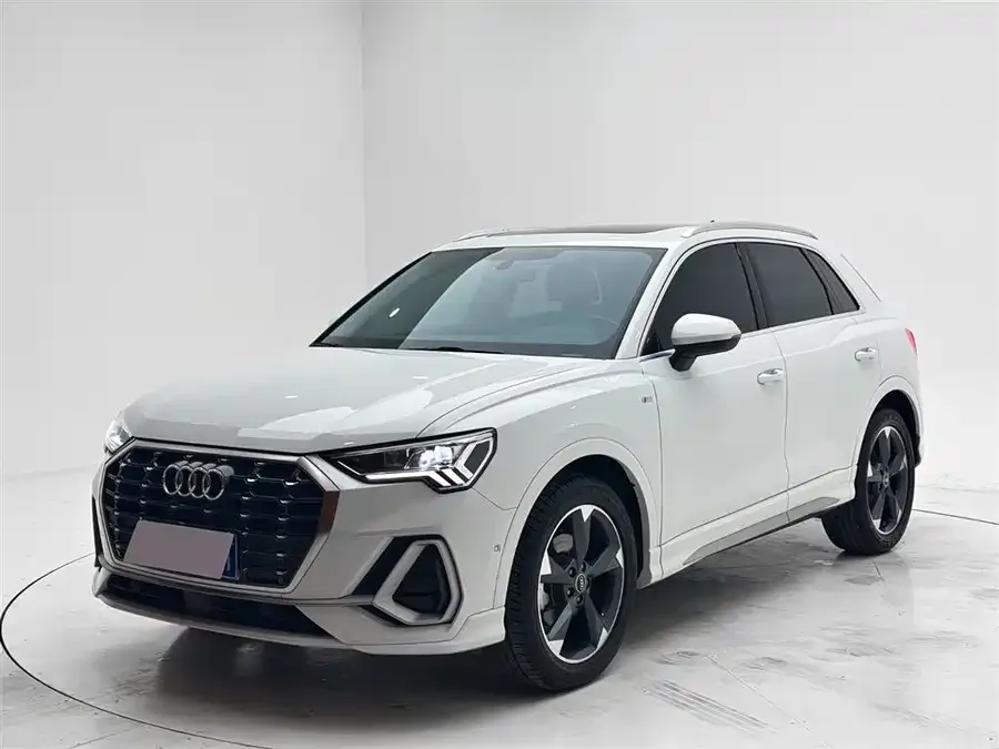Audi Q3 2022
