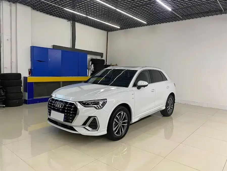 Audi Q3 2022