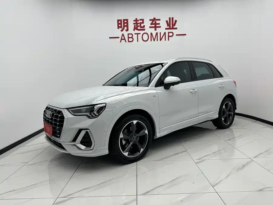 Audi Q3 2022