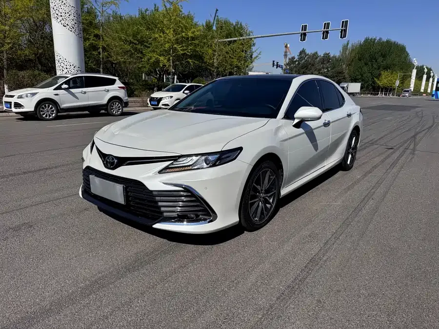 Toyota Camry 2023