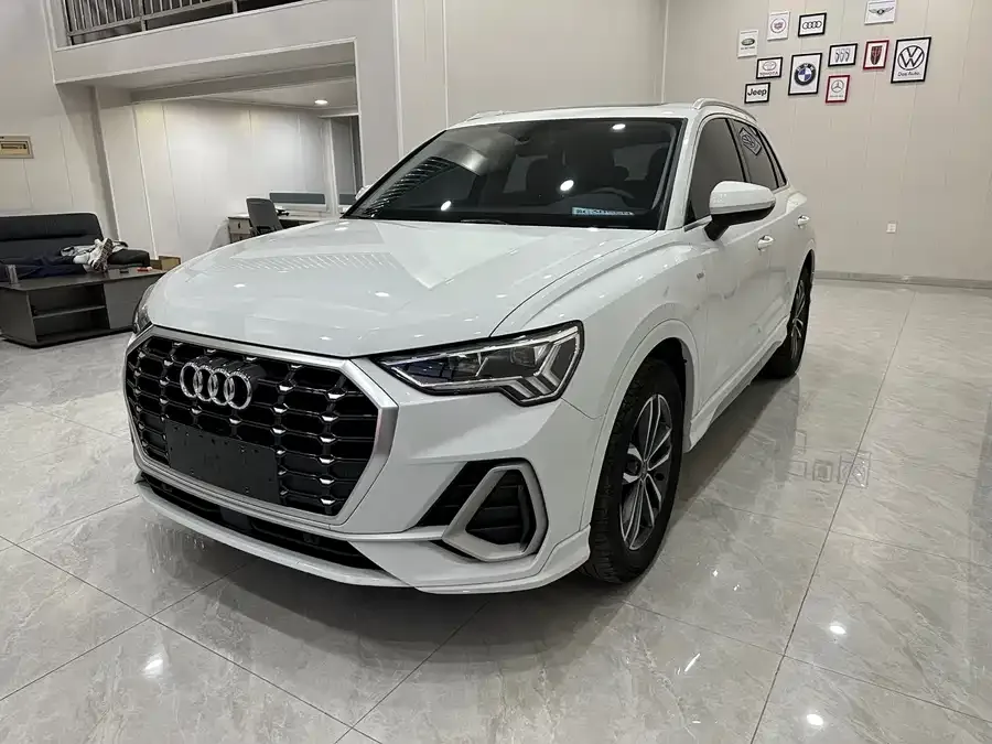 Audi Q3 2022