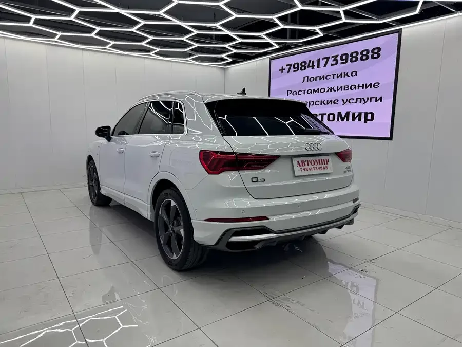Audi Q3 2023 35 TFSI Fashion Dynamic Edition (1.4T) 2023 — миниатюра 5