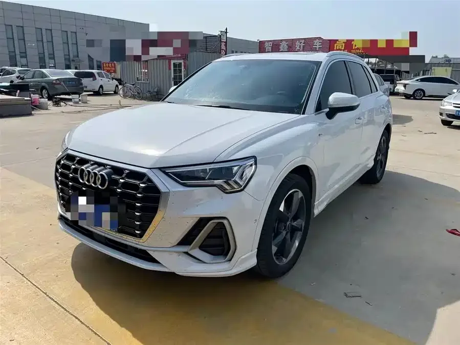 Audi Q3 2022