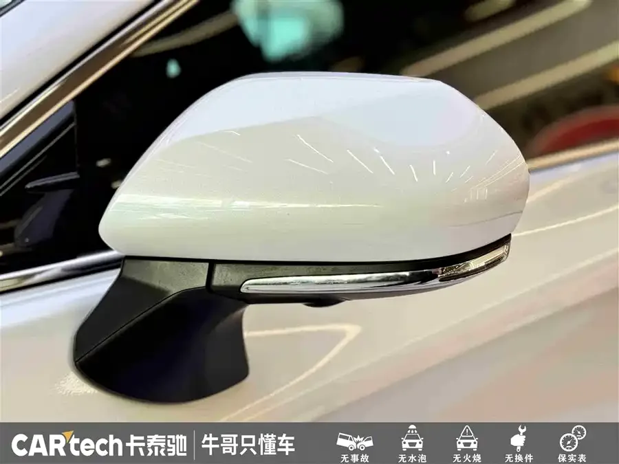 Toyota Avalon 2022 Avalon 2.0L XLE Premium Edition 2022 — миниатюра 3