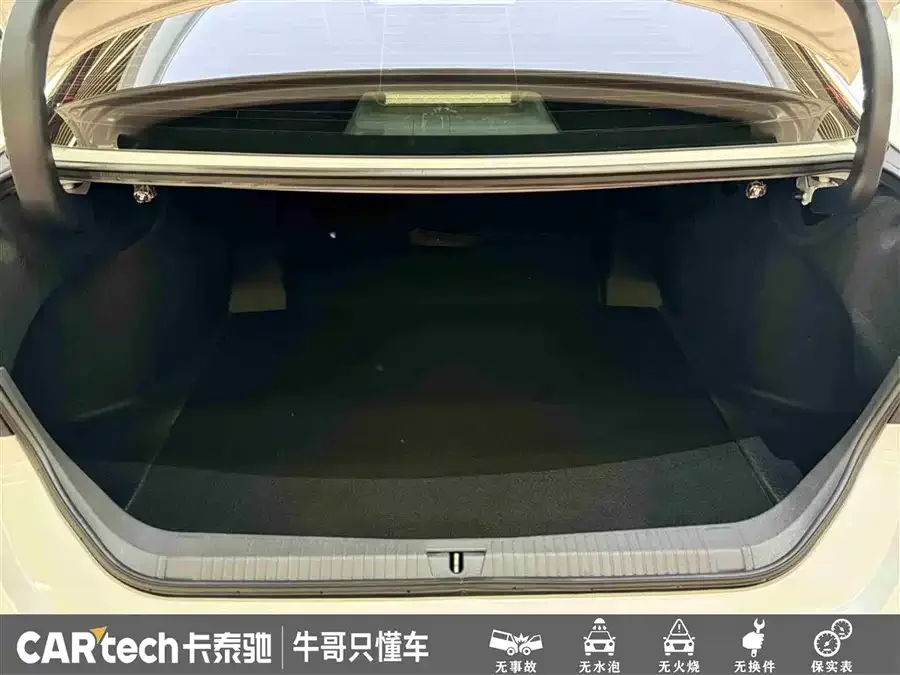 Toyota Avalon 2022 Avalon 2.0L XLE Premium Edition 2022 — миниатюра 4