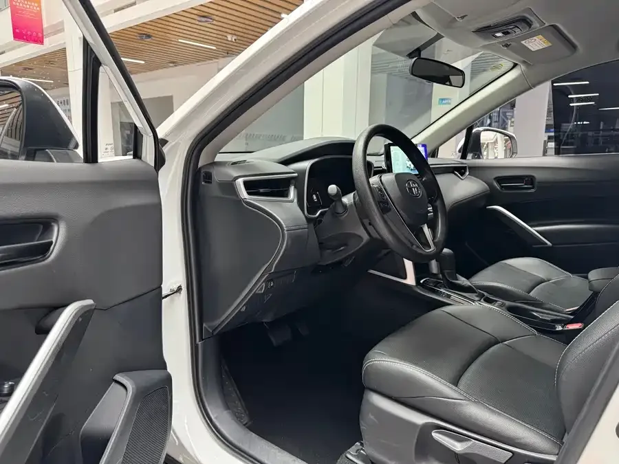 Toyota Frontlander Fenglanda 2024 2.0L CVT Elite Edition 2025 — миниатюра 3