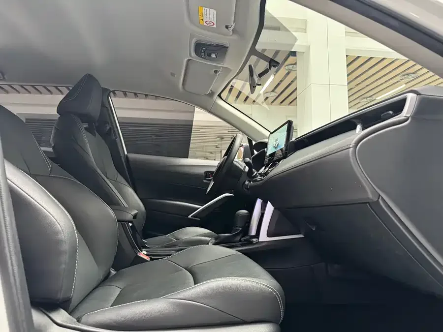 Toyota Frontlander Fenglanda 2024 2.0L CVT Elite Edition 2025 — миниатюра 5