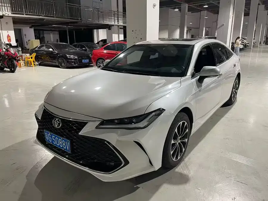 Toyota Avalon 2022