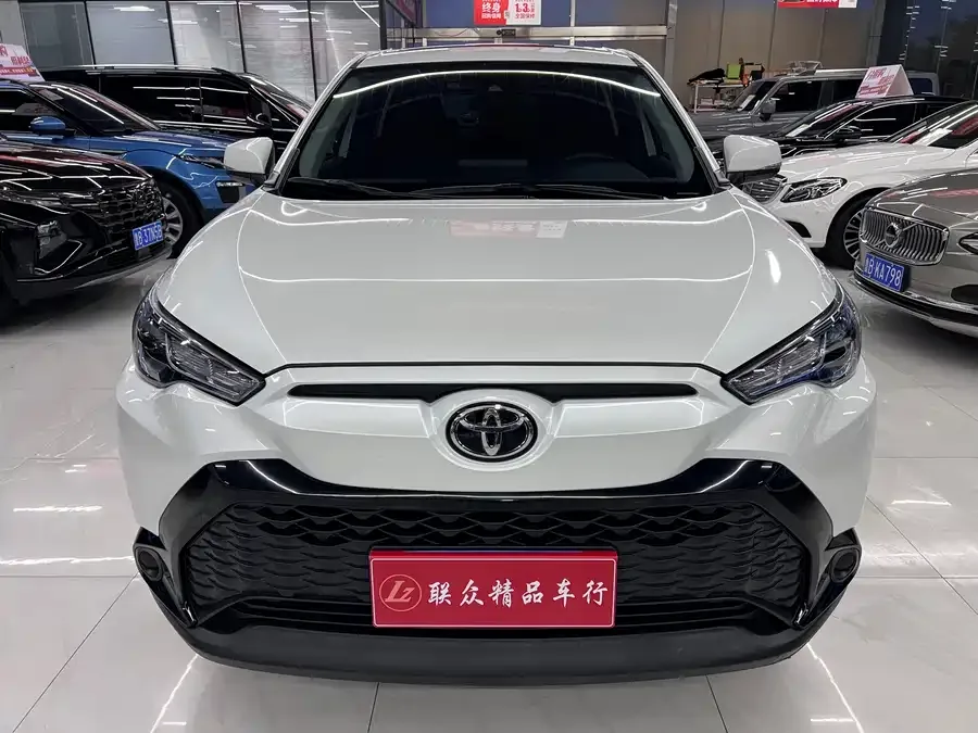 Toyota Frontlander 2022