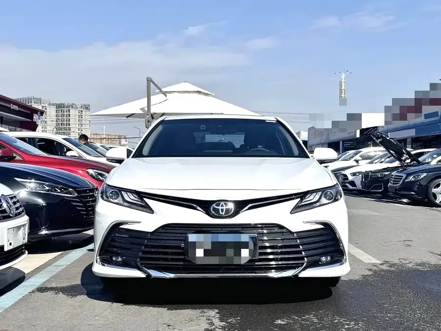 Toyota Camry 2023
