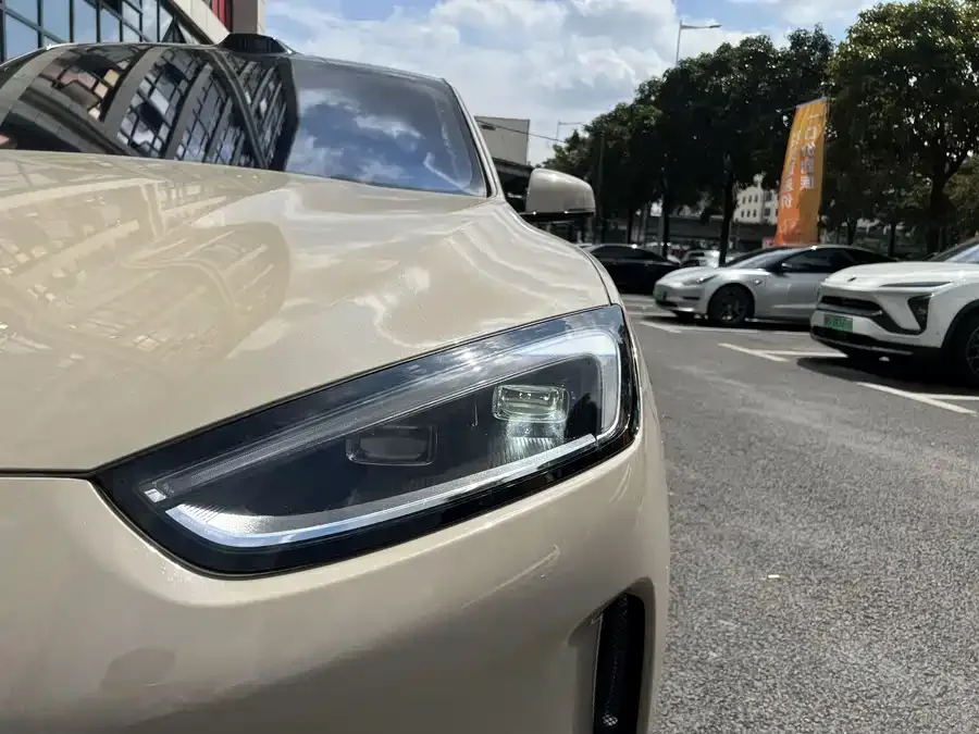 AITO M5 Wenjie M5 2023 pure electric four-wheel drive intelligent driving version 2023 — миниатюра 5