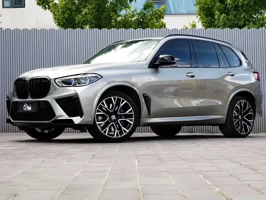 BMW X5M 2023