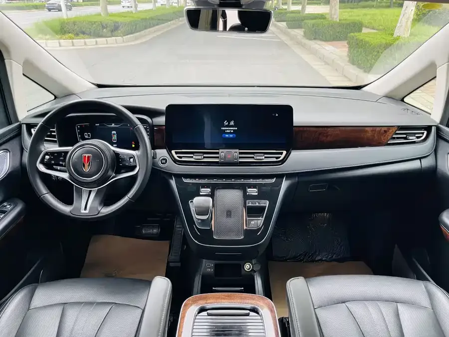 Hongqi HQ9 Hongqi HQ9 2023 2.0T Intelligent Connection Flagship Edition 2023 — миниатюра 4