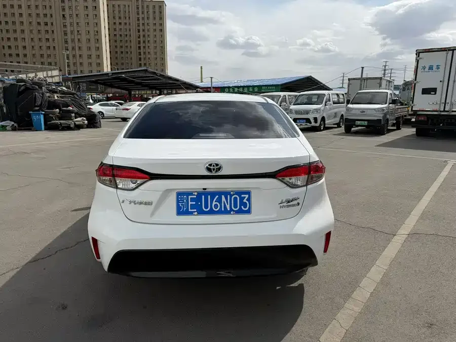 Toyota Levin Corolla 2024 Intelligent Electric Hybrid Dual Engine 1.8L Luxury Edition 2024 — миниатюра 5