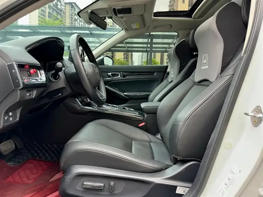 Honda Integra Stylish 2023 240TURBO CVT Deluxe Edition 2024 — миниатюра 3