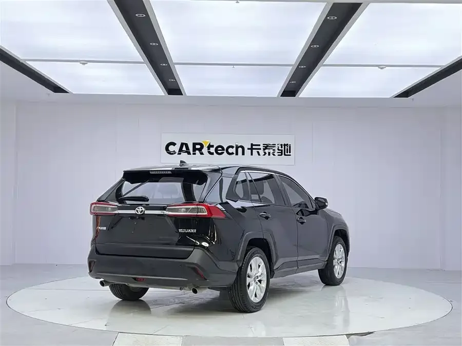 Toyota Wildlander Wildlander 2022 2.0L CVT 2WD Leading Edition 2023 — миниатюра 2