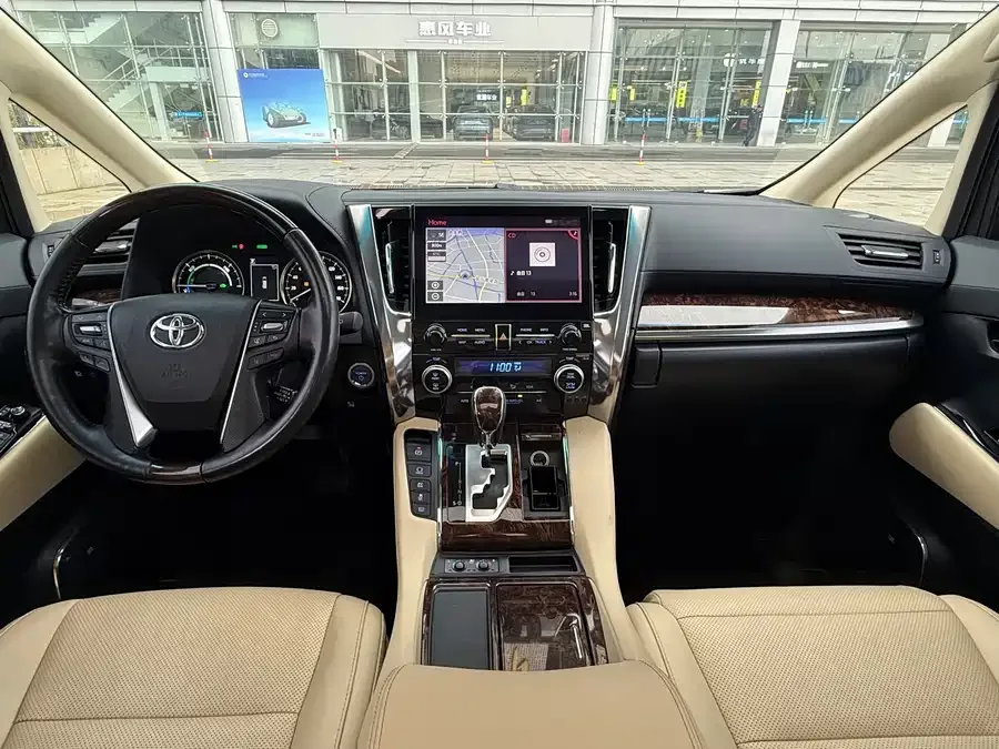 Toyota Alphard Alfa 2021 Dual Engine 2.5L Deluxe Edition 2022 — миниатюра 4