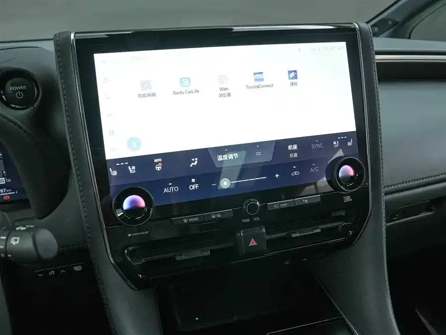 Toyota Alphard Alphard 2024 Hybrid 2.5L Premium Edition 2024 — миниатюра 3