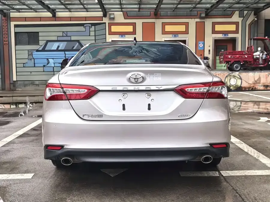Toyota Camry Camry 2021 2.5G Deluxe Edition 2023 — миниатюра 5