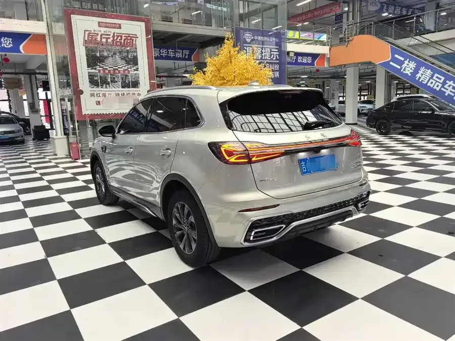 Hongqi HS5 Hongqi HS5 2025 2.0T 2WD Flagship Enjoy Pro Edition 2025 — миниатюра 3
