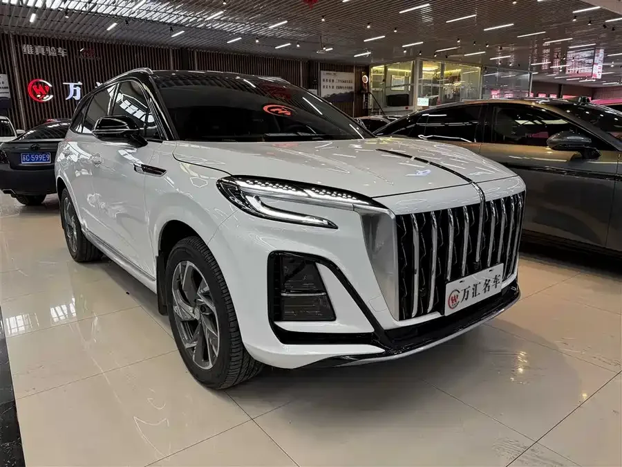 Hongqi HS3 PHEV Hongqi HS3 PHEV 2025 117km Jinwei Edition 2025 — фото 1, купить с доставкой в Москву