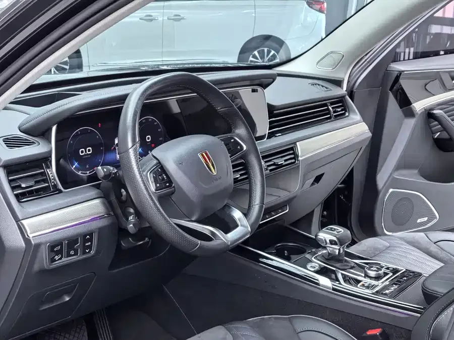 Hongqi HS5 Hongqi HS5 2022 2.0T Zhilian Flagship Edition 2022 — миниатюра 3